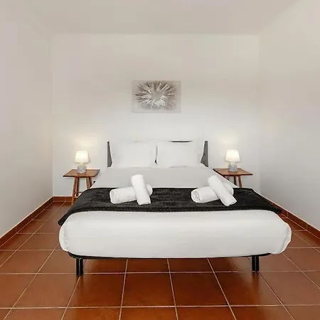 فيلة Junqueira Eden Silver Coast الكوباسا