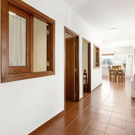 Junqueira Eden Silver Coast الكوباسا