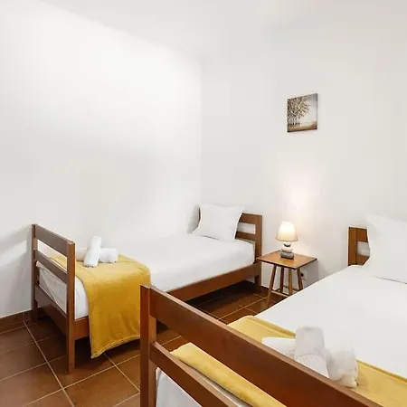 Junqueira Eden Silver Coast الكوباسا